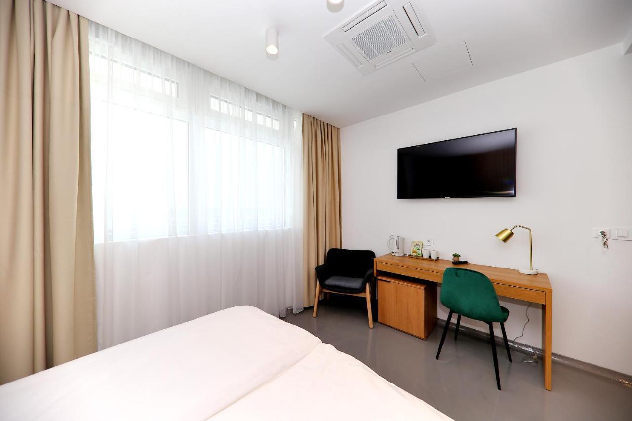 Whiterooms 12 Zadar Extérieur photo