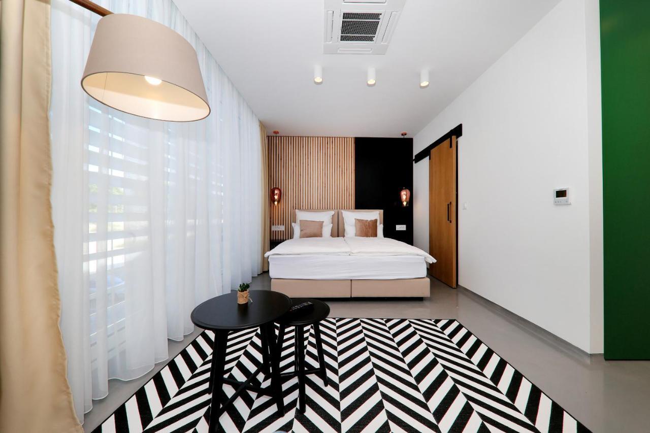 Whiterooms 12 Zadar Extérieur photo